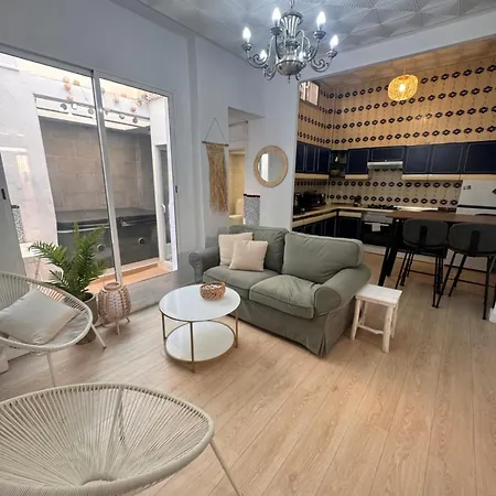 Relax - Private Jacuzzi/spa With 2bedrooms Malaga
