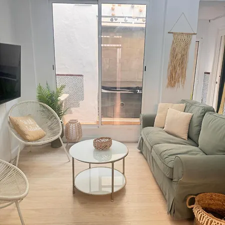 Relax - Private Jacuzzi/spa With 2bedrooms Malaga