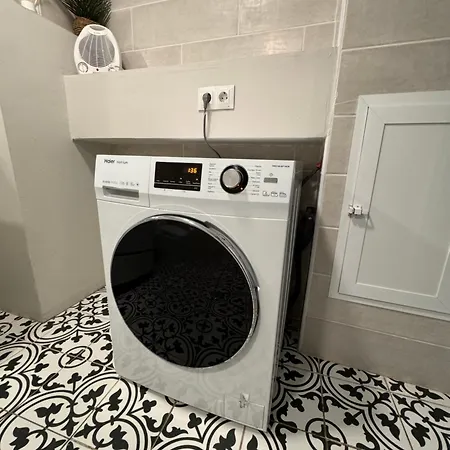 Apartment Relax - Private Jacuzzi/spa With 2bedrooms Malaga